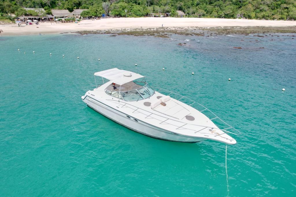 Yate recreativo para grupos en Huatulco
